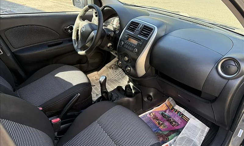 Nissan March 1.6 Sv ...