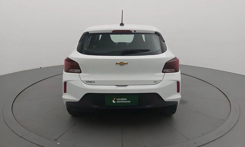 Chevrolet Onix Hatch...