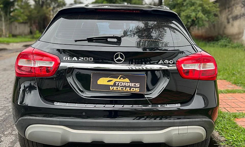 Mercedes-Benz Gla 20...