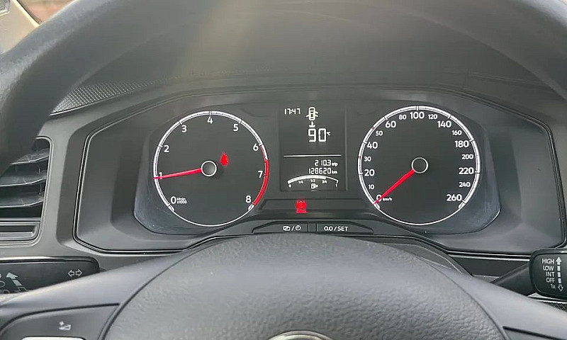 Volkswagen Polo Trac...