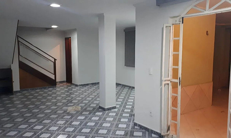 Alugo Casa Ceilandia...
