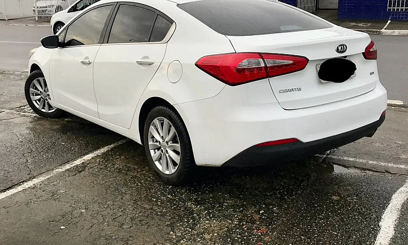 Kia Motors Cerato 1....