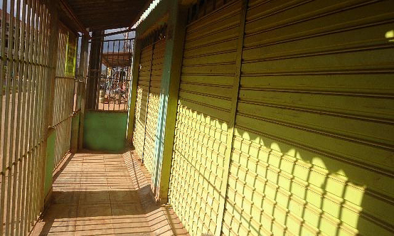 Lote Comercial Ótimo...