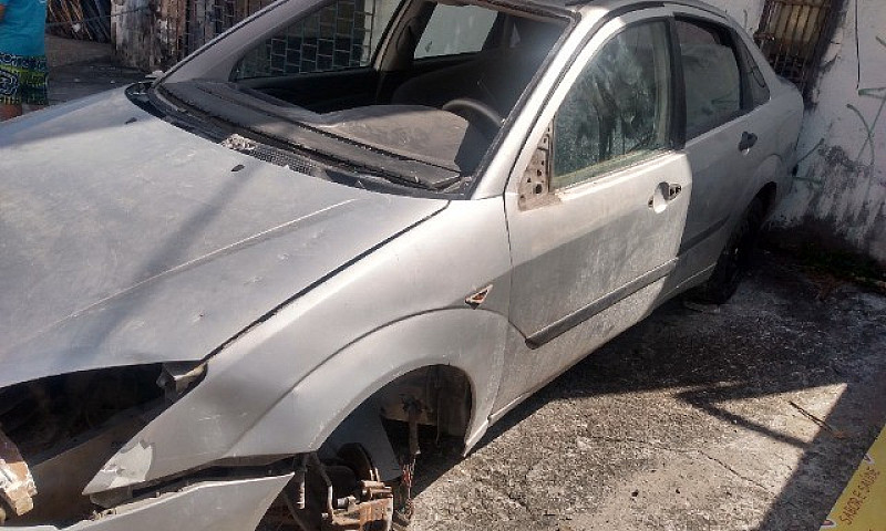 Focus 1.6 Sucata...