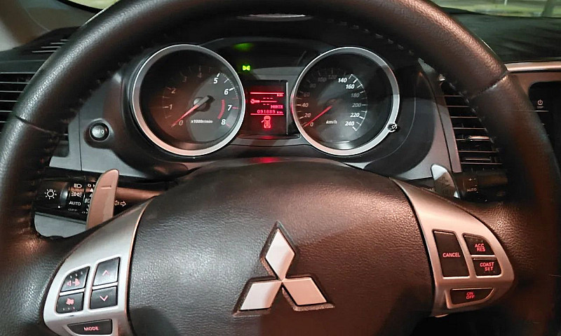 Mitsubishi Lancer Hl...