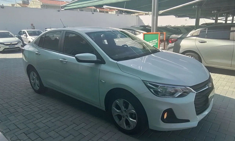 Chevrolet Onix Hatch...