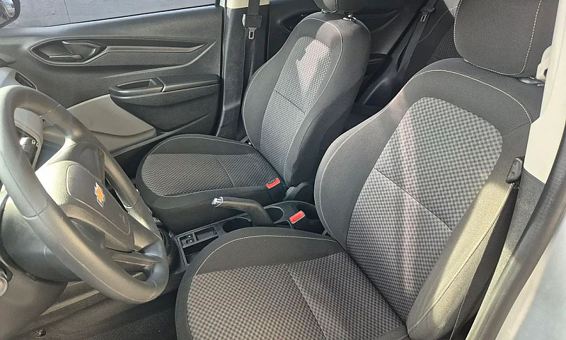 Chevrolet Onix Joy H...