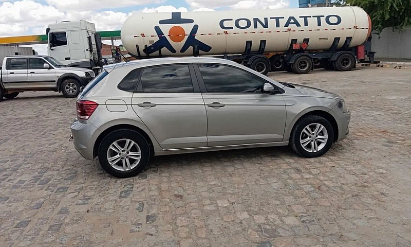 Volkswagen Polo 1.6 ...