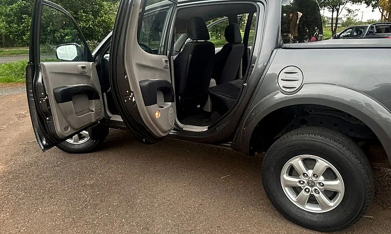Mitsubishi L200 Trit...