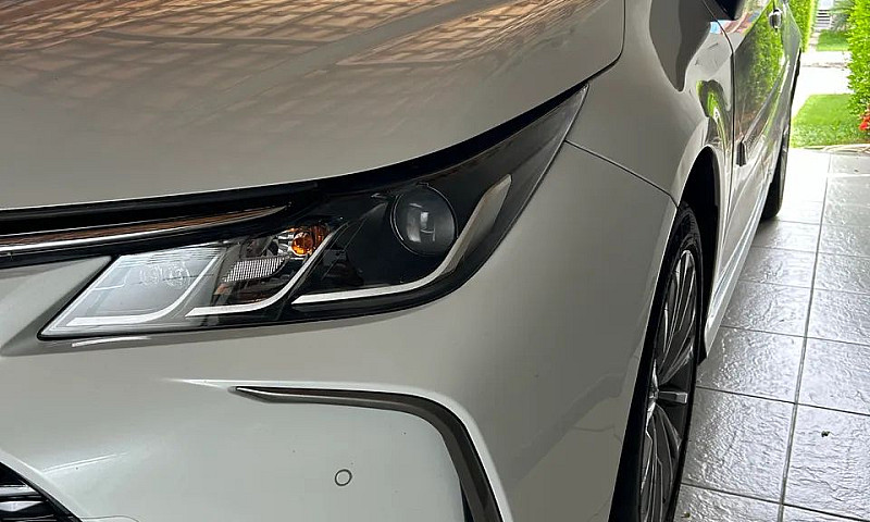 Toyota Corolla Xei 2...
