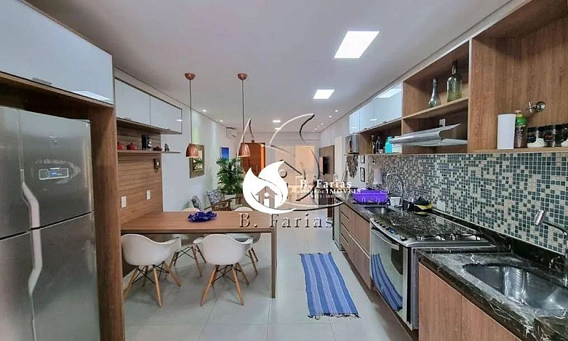Casa Com 2 Dormitóri...