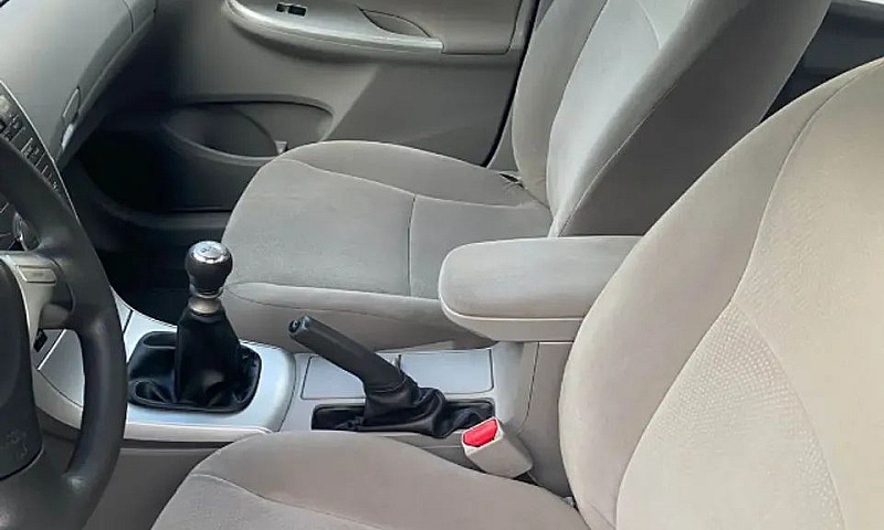 Toyota Corolla Xli 1...