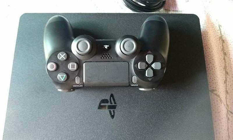 Ps4 Slim, Muito Novo...