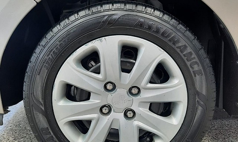 Ka Sedan Se 1.5 2015...