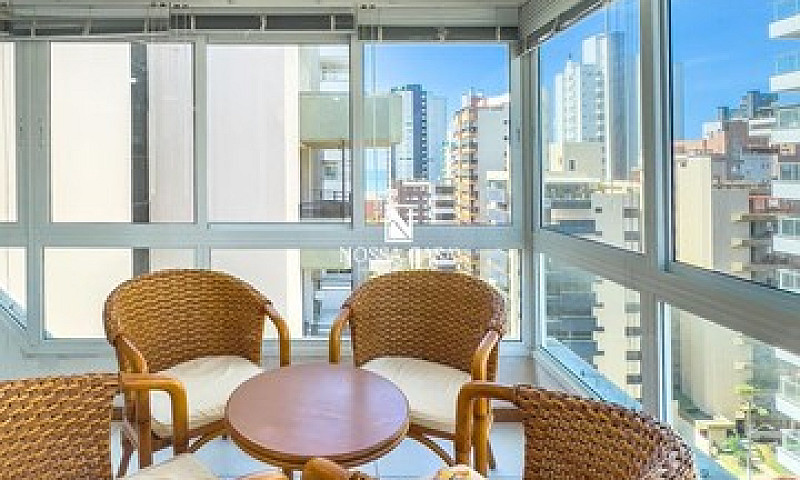 Apartamento De 03 Do...