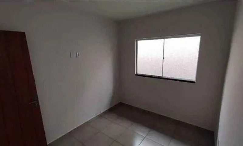 Casa Simples Com Áre...