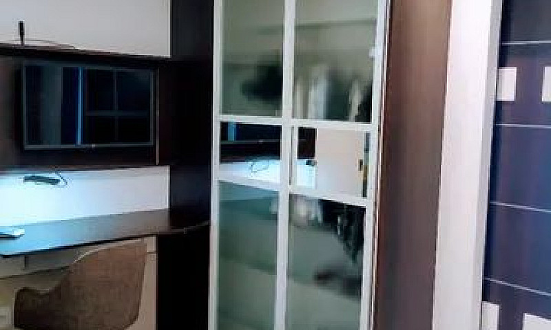 Suite Moderna Casa C...