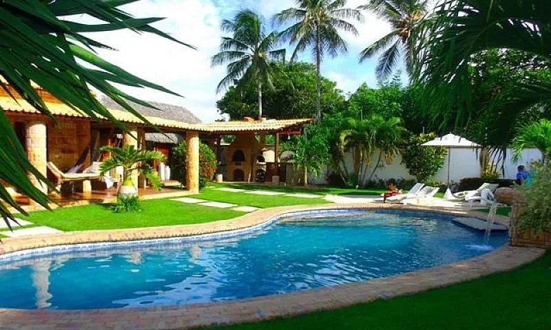 Casa Com 9 Suítes Em...