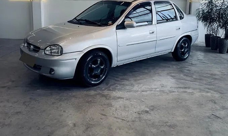 Chevrolet Corsa Sed....