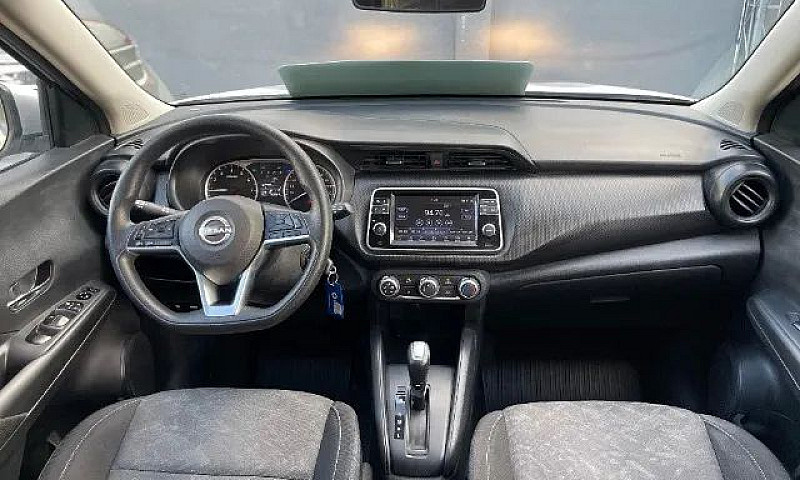 Nissan Kicks Sense 1...