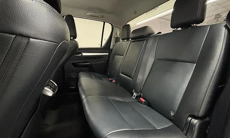 Toyota Hilux Cd Srx ...