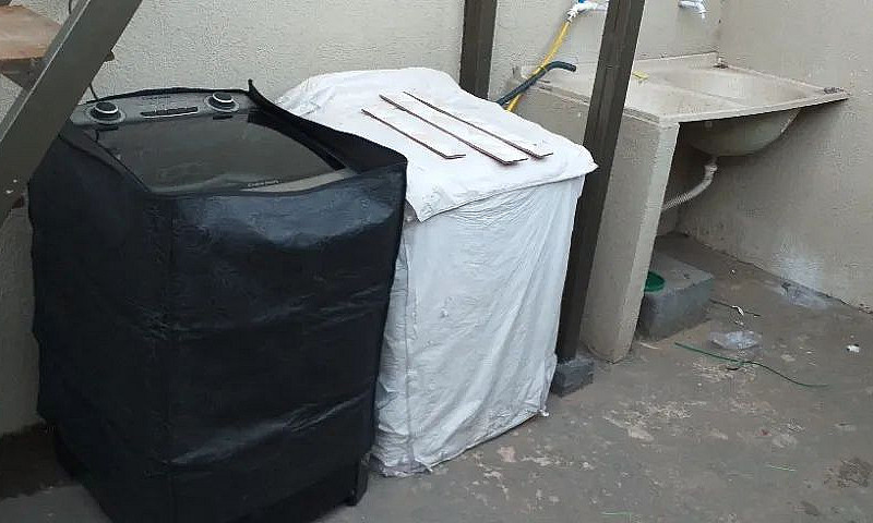 Kitnet Mobiliada Per...