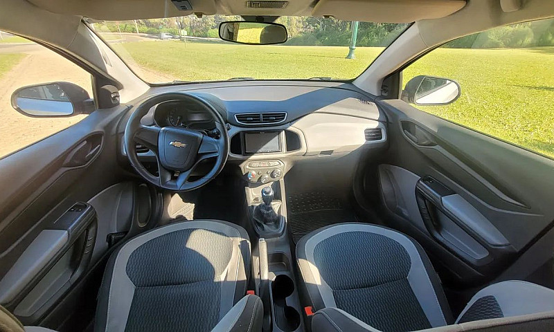 Chevrolet Onix Hatch...