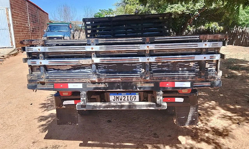 Chevrolet D-20 S / L...