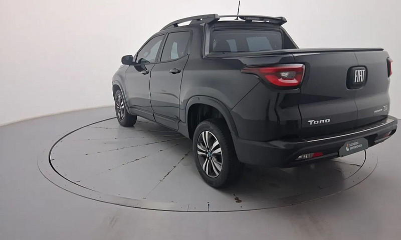 Fiat Toro Freedom 1....