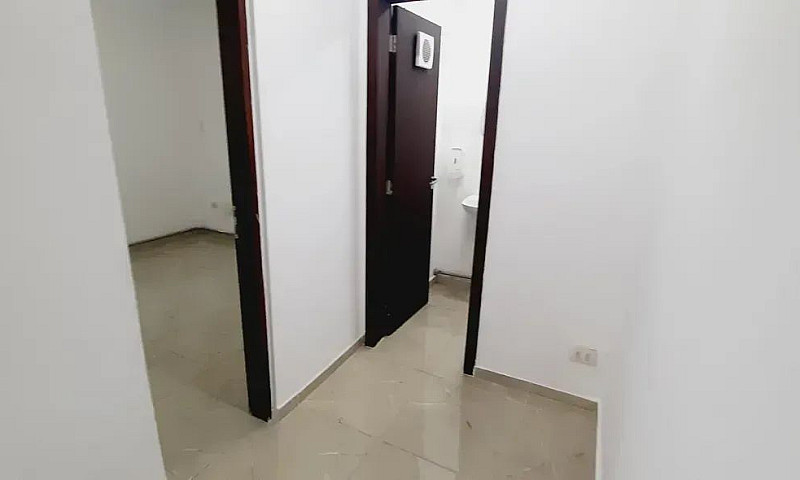 Casa Comercial Impec...