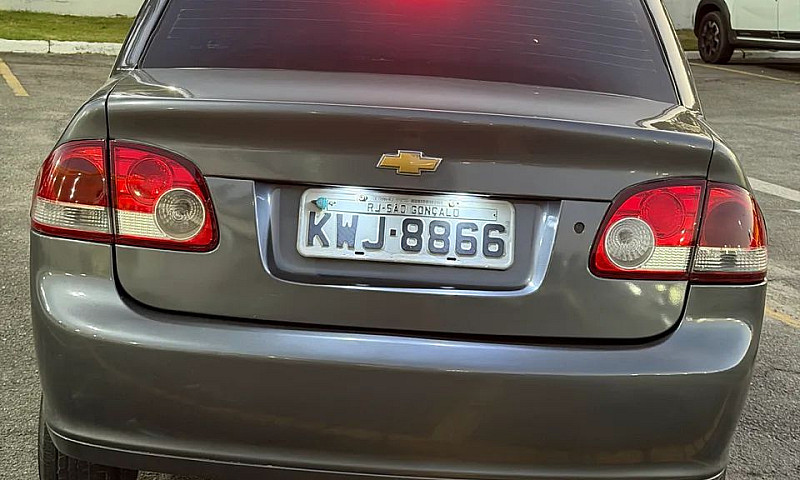 Chevrolet Classic Li...