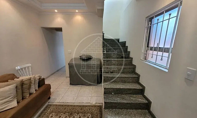 Sobrado À Venda Com ...