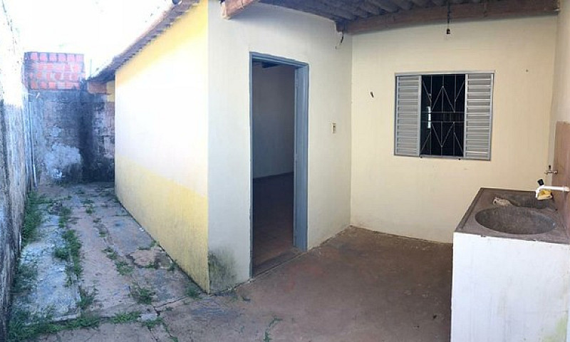 Casa 2 Qtos Qr 512 S...
