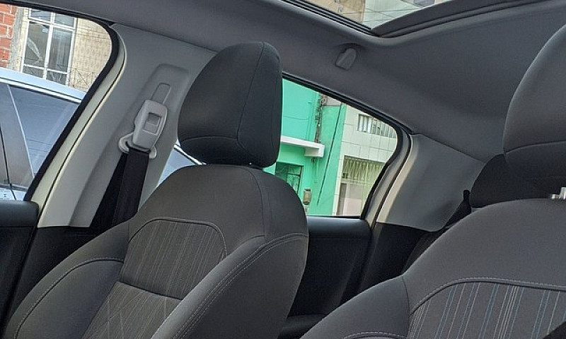 Peugeot 208 Griffe A...