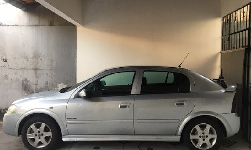 Chevrolet Astra...