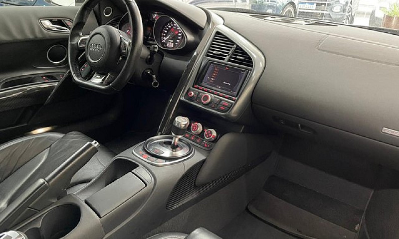 R8 2010/2010 5.2 Fsi...