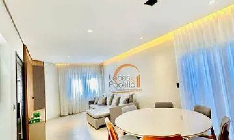 Casa Com 3 Dormitóri...