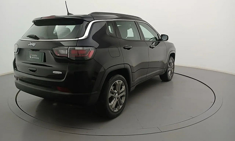 Jeep Compass 2024 1....