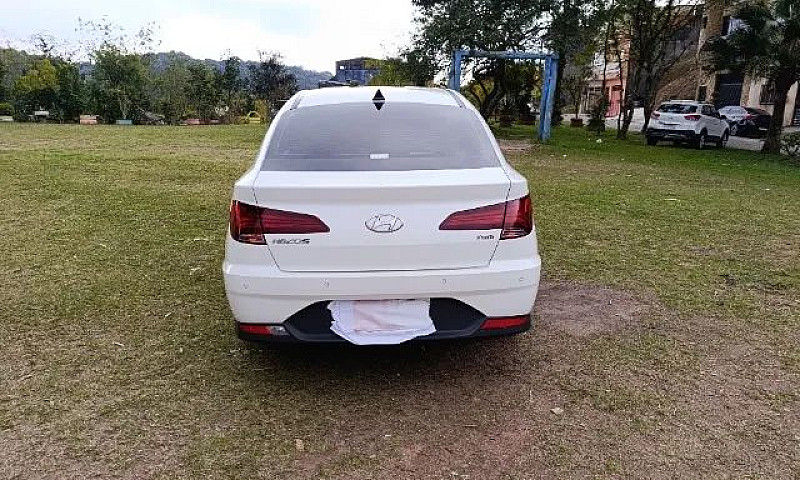 Hyundai Hb20S Evolut...