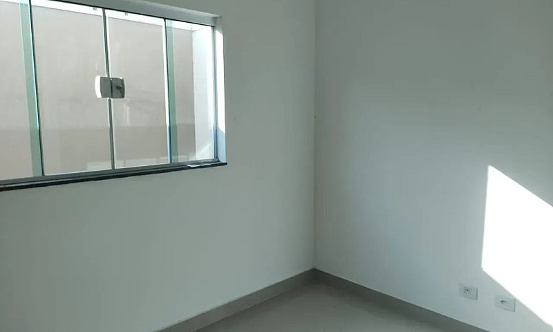 Sobrado Novo Para Lo...