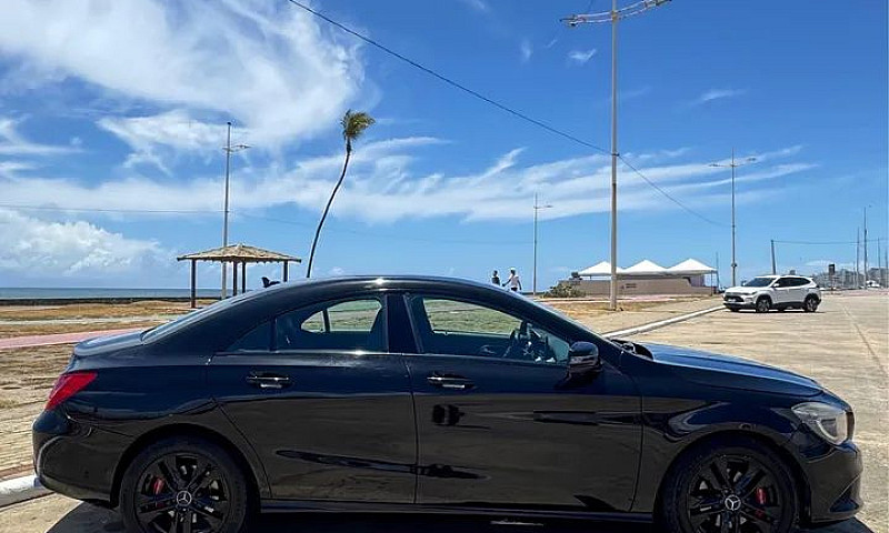 Mercedes-Benz Cla-20...