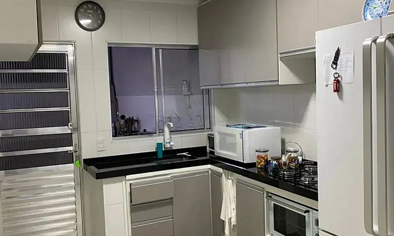 Casa Em Condomínio R...