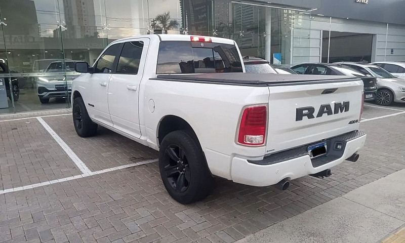 Ram Classic Laramie ...