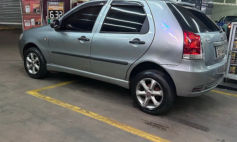 Fiat Palio 1.0 Econo...