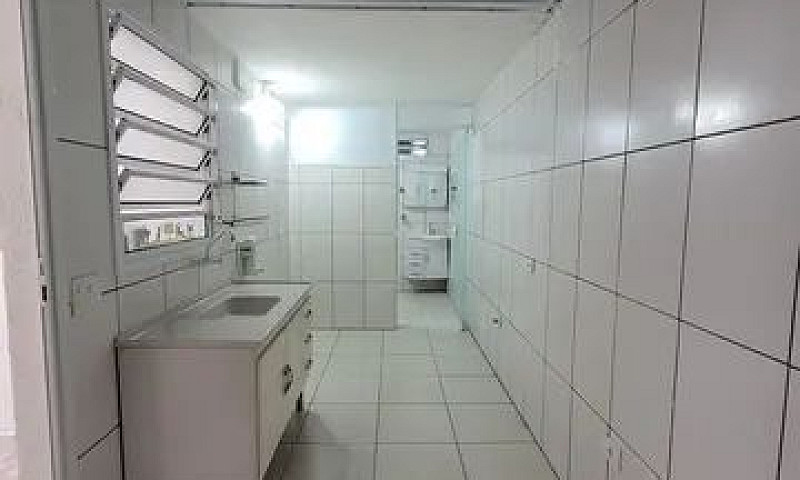 Casa De 3 Cômodos Pa...