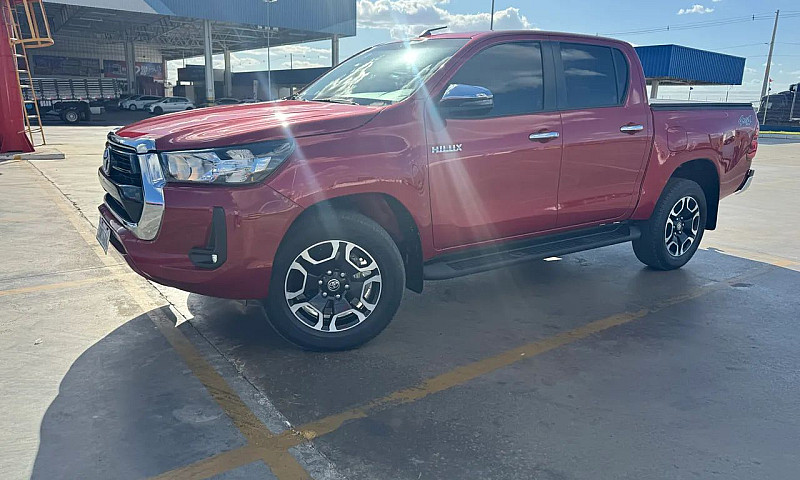 Hilux Srv 2024 Único...