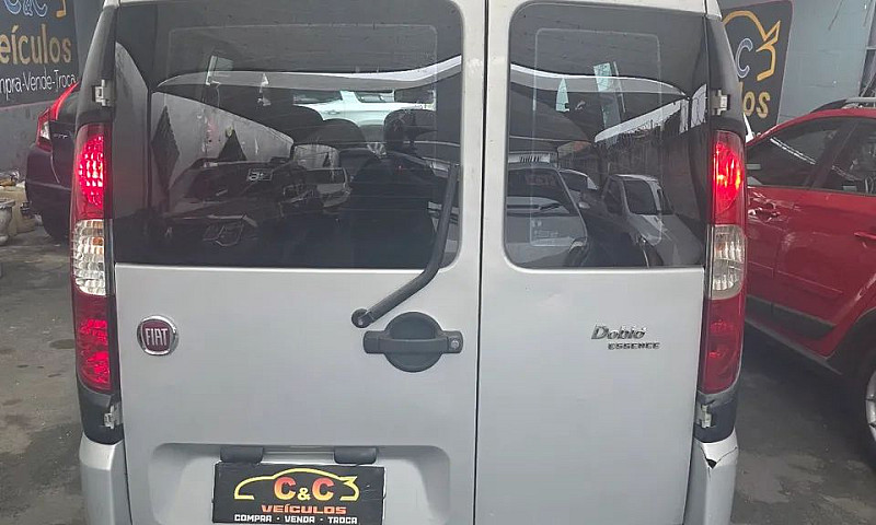 Fiat Doblo Essence 1...