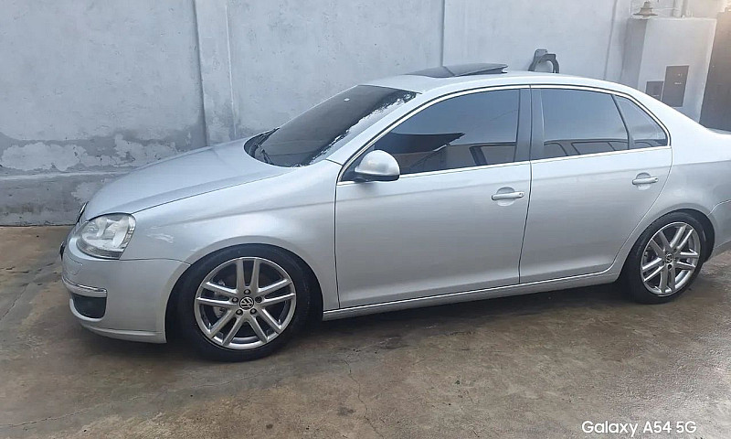 Volkswagen Jetta 2.5...