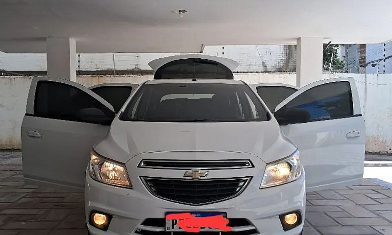 Chevrolet Onix Hatch...