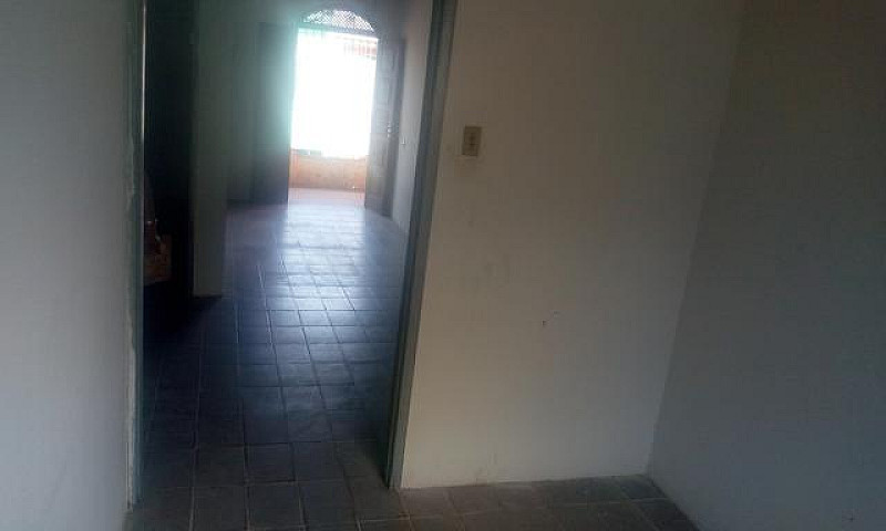 Aluga-Se Casa No São...